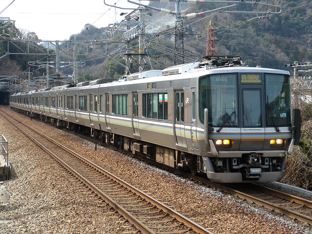 JR223系6000番台　福知山線丹波路快速